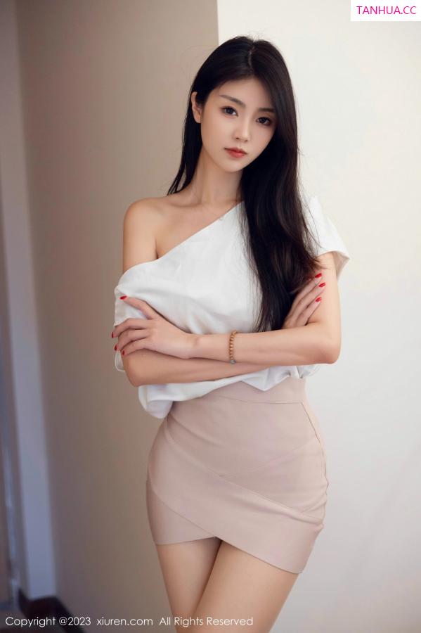 可乐Vicky  [XiuRen]高清写真图 2023.09.28 No.7457 可乐Vicky 美腿丝袜第73张图片